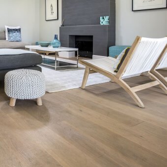 Woodline classic unfinished oak, finished with Oleum in colour wheat.